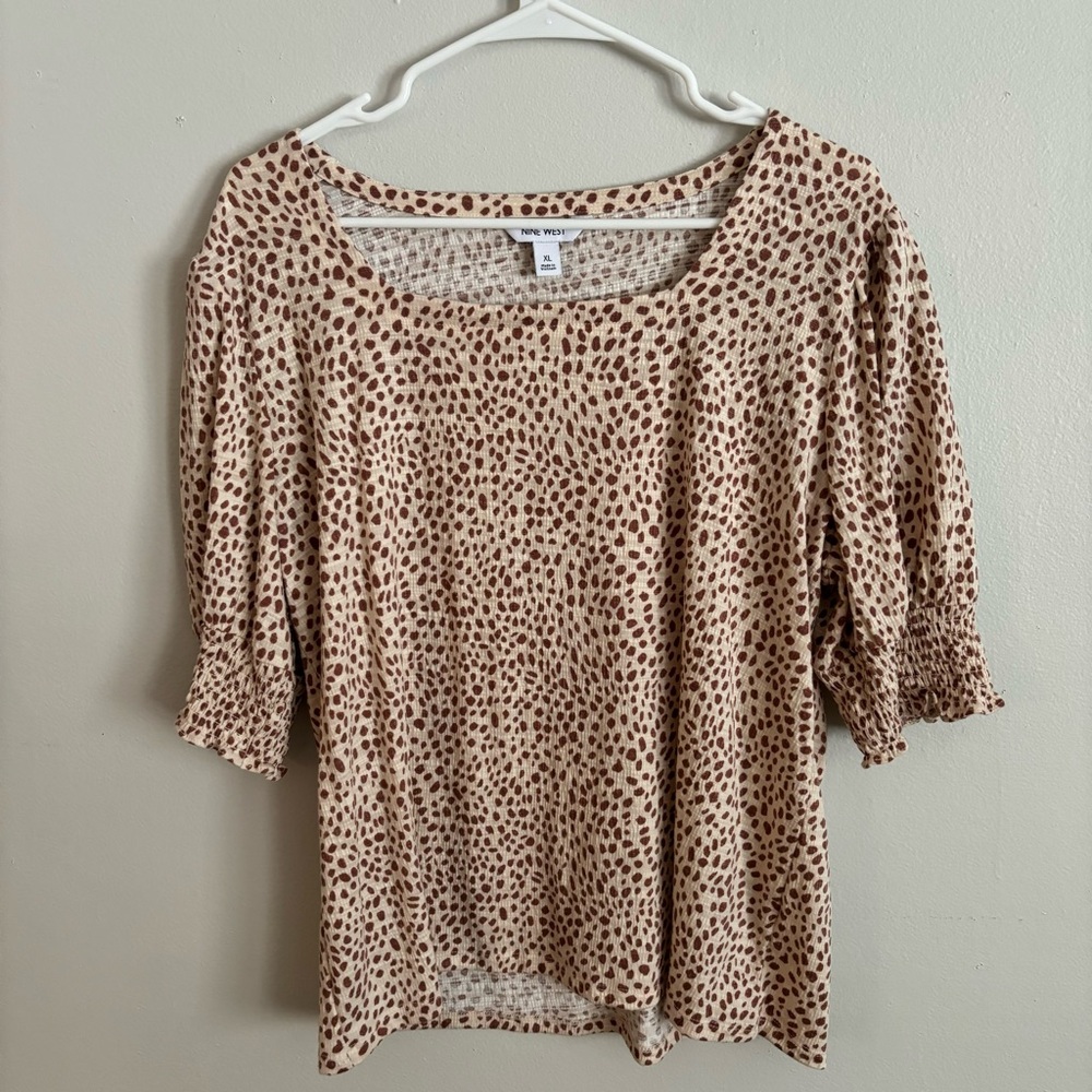 Nine West patterned short sleeved top